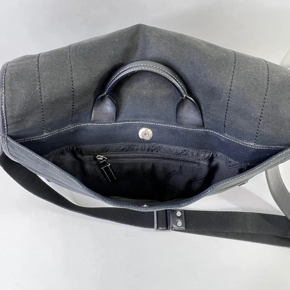 Coach messenger bag